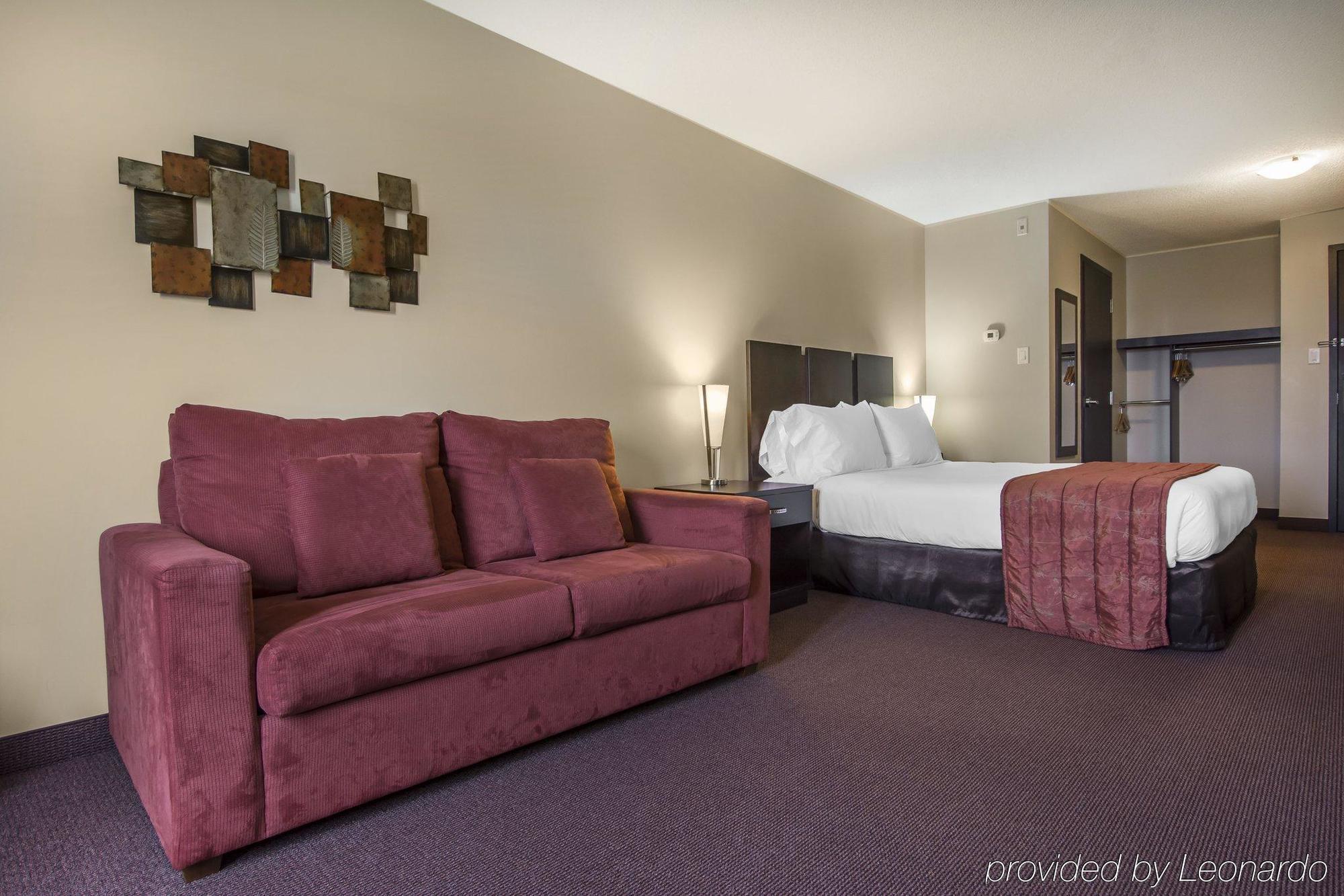Saint Apollinaire Econo Lodge Inn & Suites מראה חיצוני תמונה